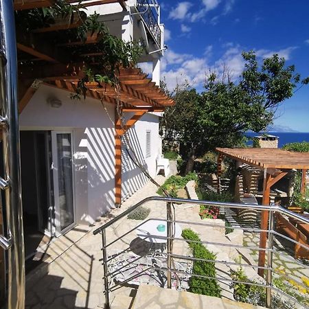 Apartments By The Sea Mimice, Omis - 14230 Zewnętrze zdjęcie