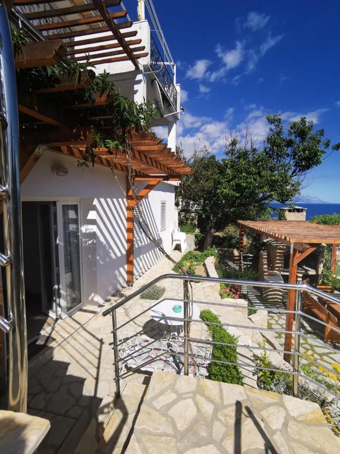 Apartments By The Sea Mimice, Omis - 14230 Zewnętrze zdjęcie